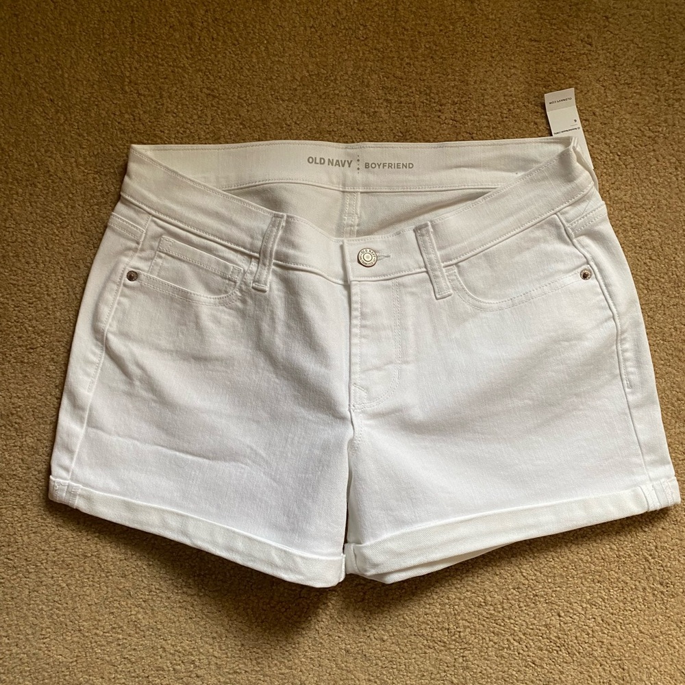 Old Navy Boyfriend Jean Shorts Size 6 Regular White